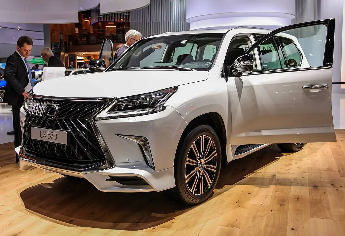 Lexus LX LX SUV 570 V8 AWD 1
