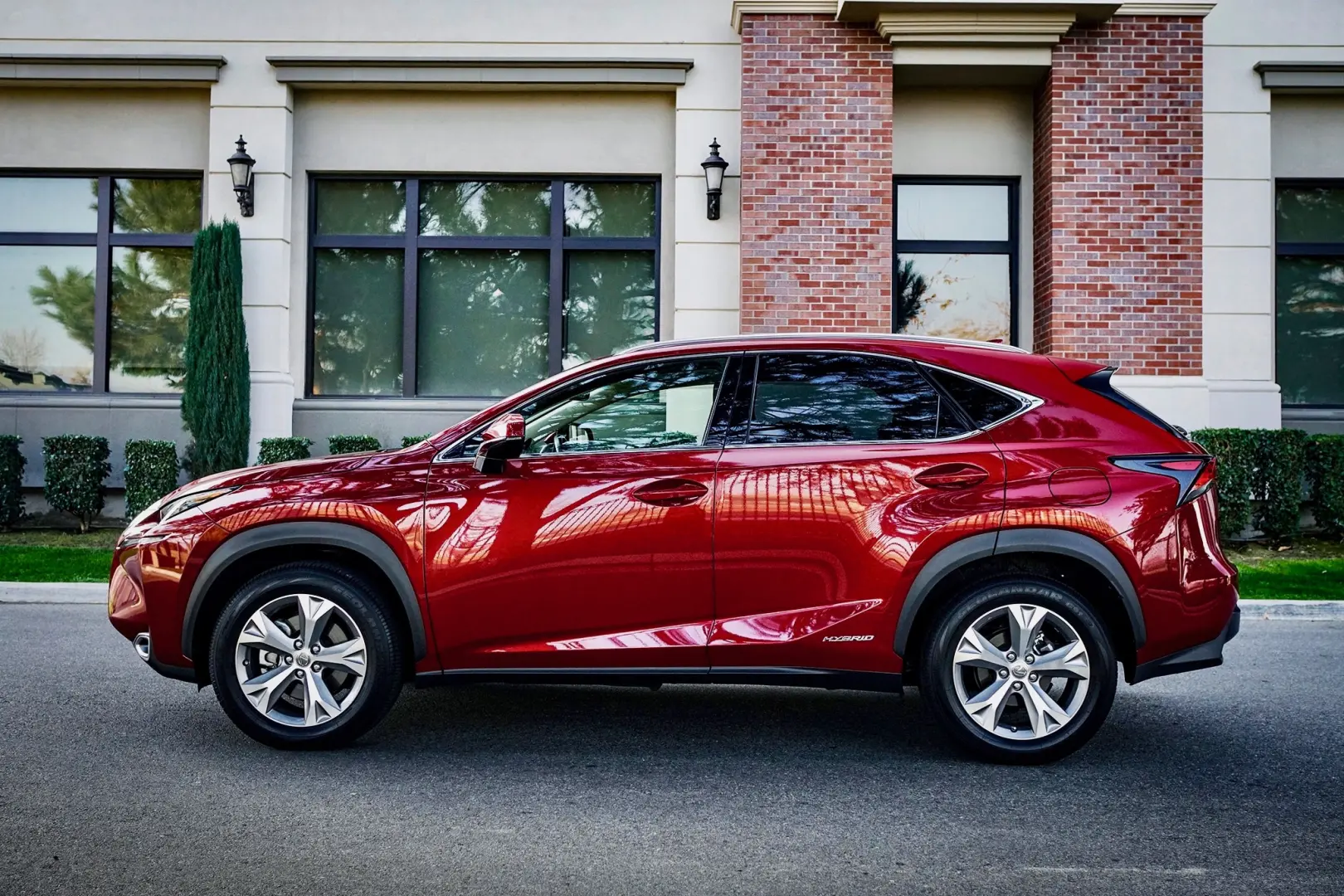 Lexus NX NX 300h 4x4 Exclusive e-CVT 0