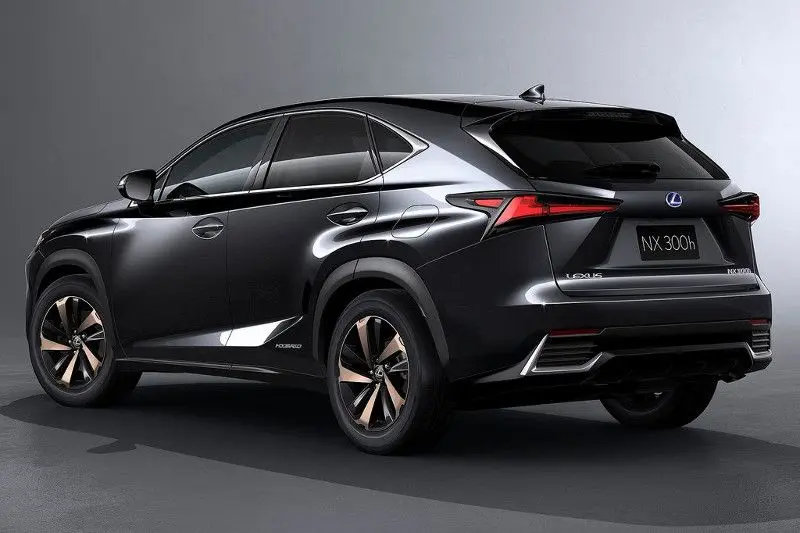 Lexus NX NX 300h 4x4 Exclusive e-CVT	 4