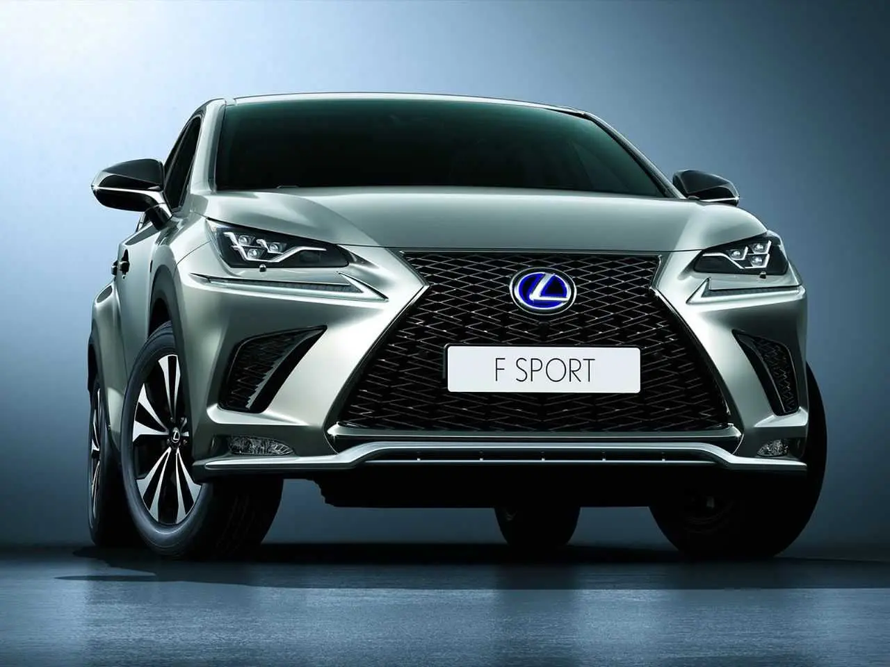 Lexus NX NX 300h 4x4 Executive e-CVT 5