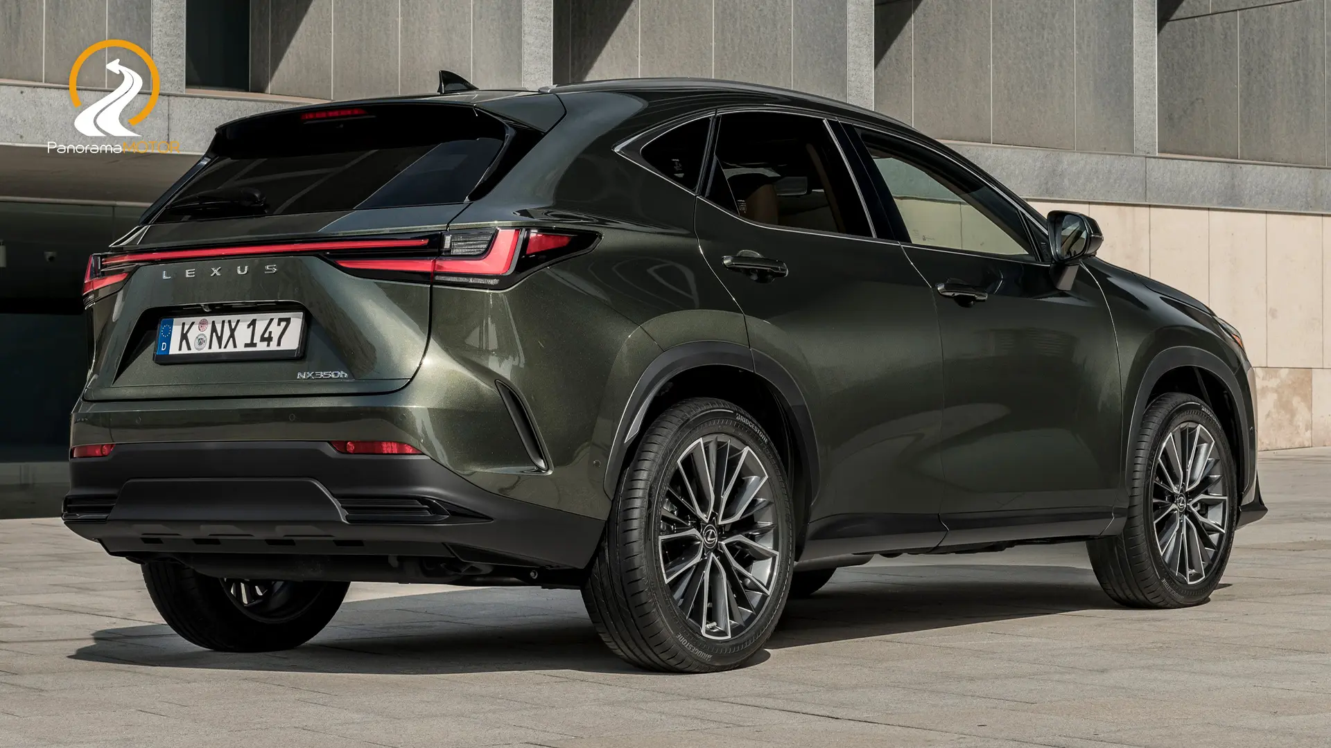 Lexus NX NX 350h Business Plus 4x4 e-CVT 4