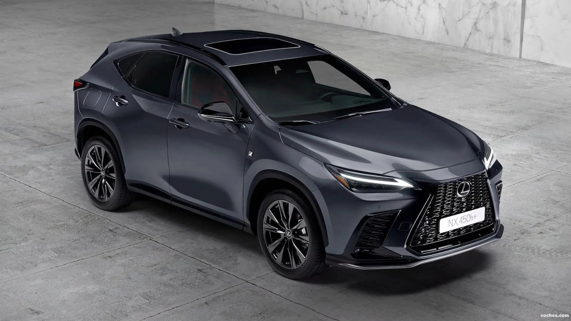 Lexus NX NX 450h+ F Sport 4X4 E-CVT 1