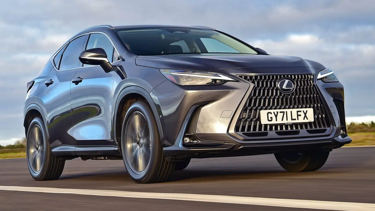 Lexus NX NX 450h+ Executive 4x4 e-CVT 2