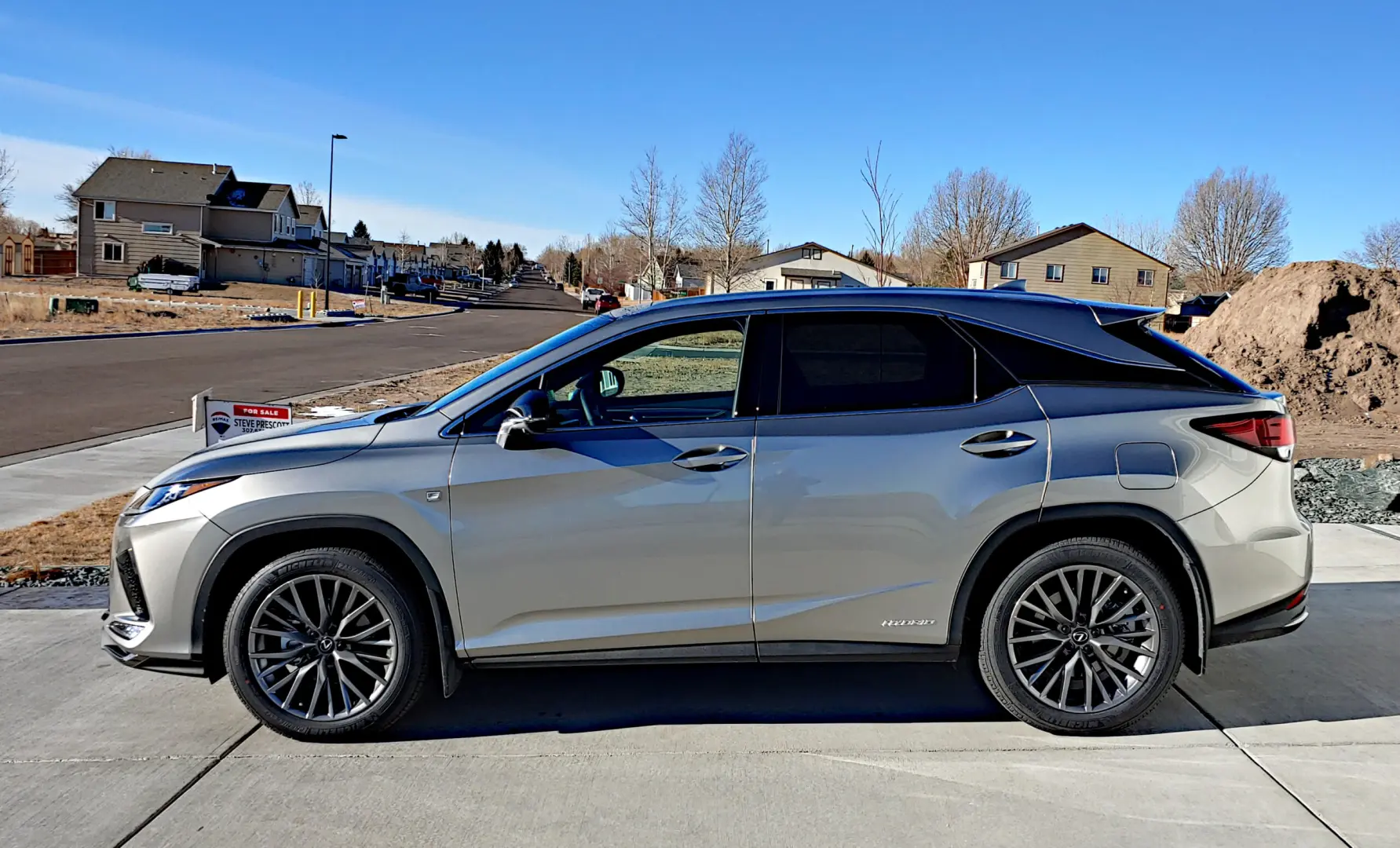 Lexus RX L RX L 450h Exclusive 4