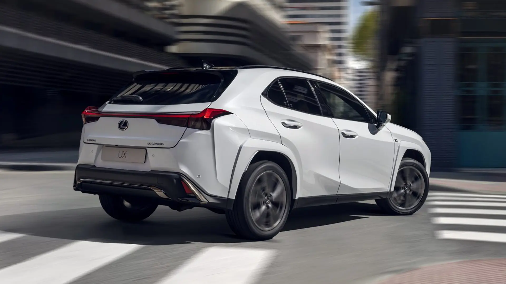 Lexus UX UX 300E Executive 4