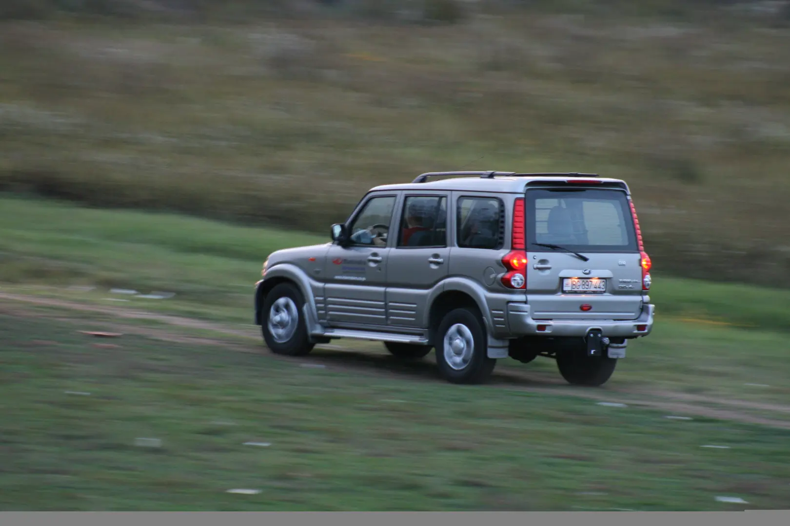 Mahindra Goa Goa 2.5 CRDe 4x2 LSD 3