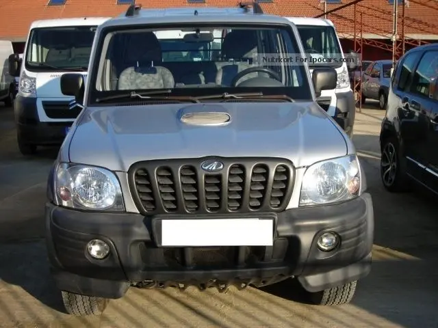 Mahindra Goa Goa 2.6 CRD 4x2 2