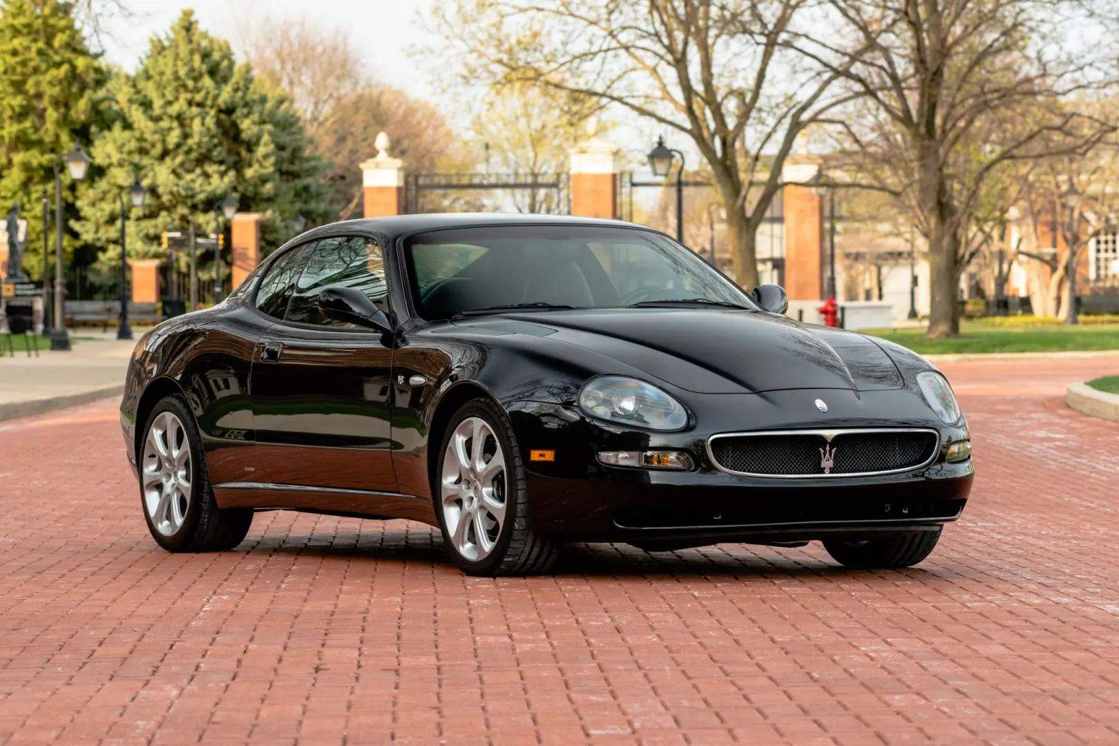 Maserati  Coupe 4.2 V8 GT 2
