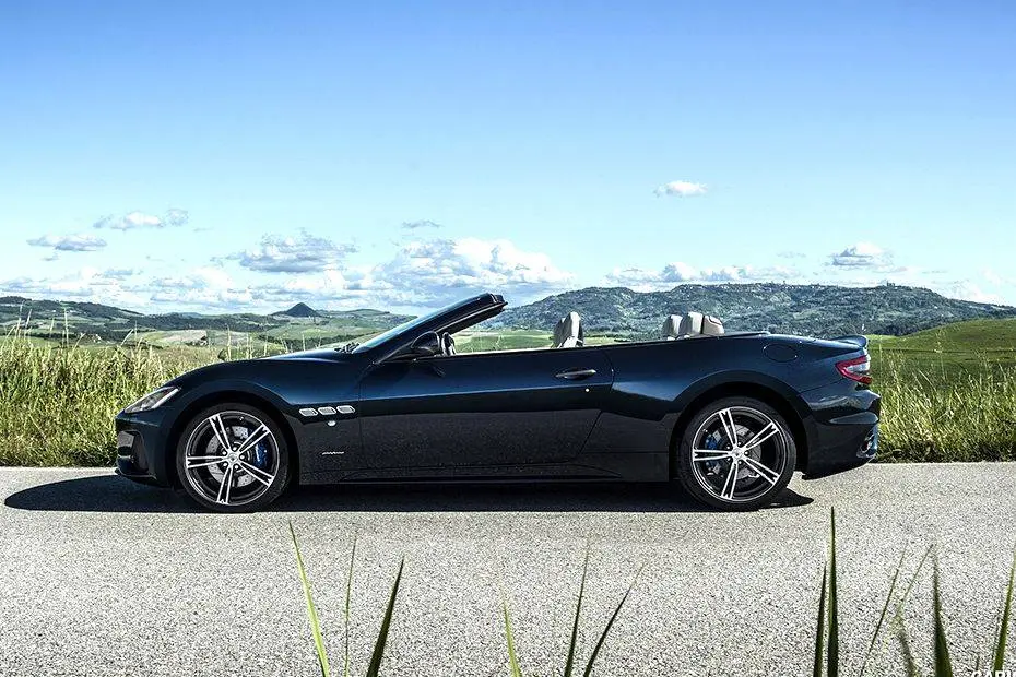 Maserati  Grancabrio 2.9 Troffeo V6 0