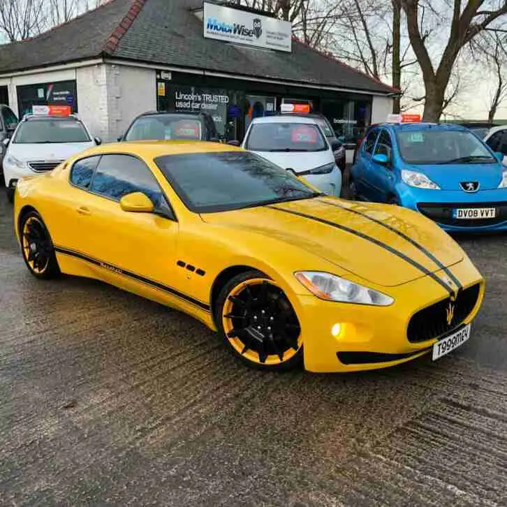 Maserati GranTurismo GranTurismo 4.2 5