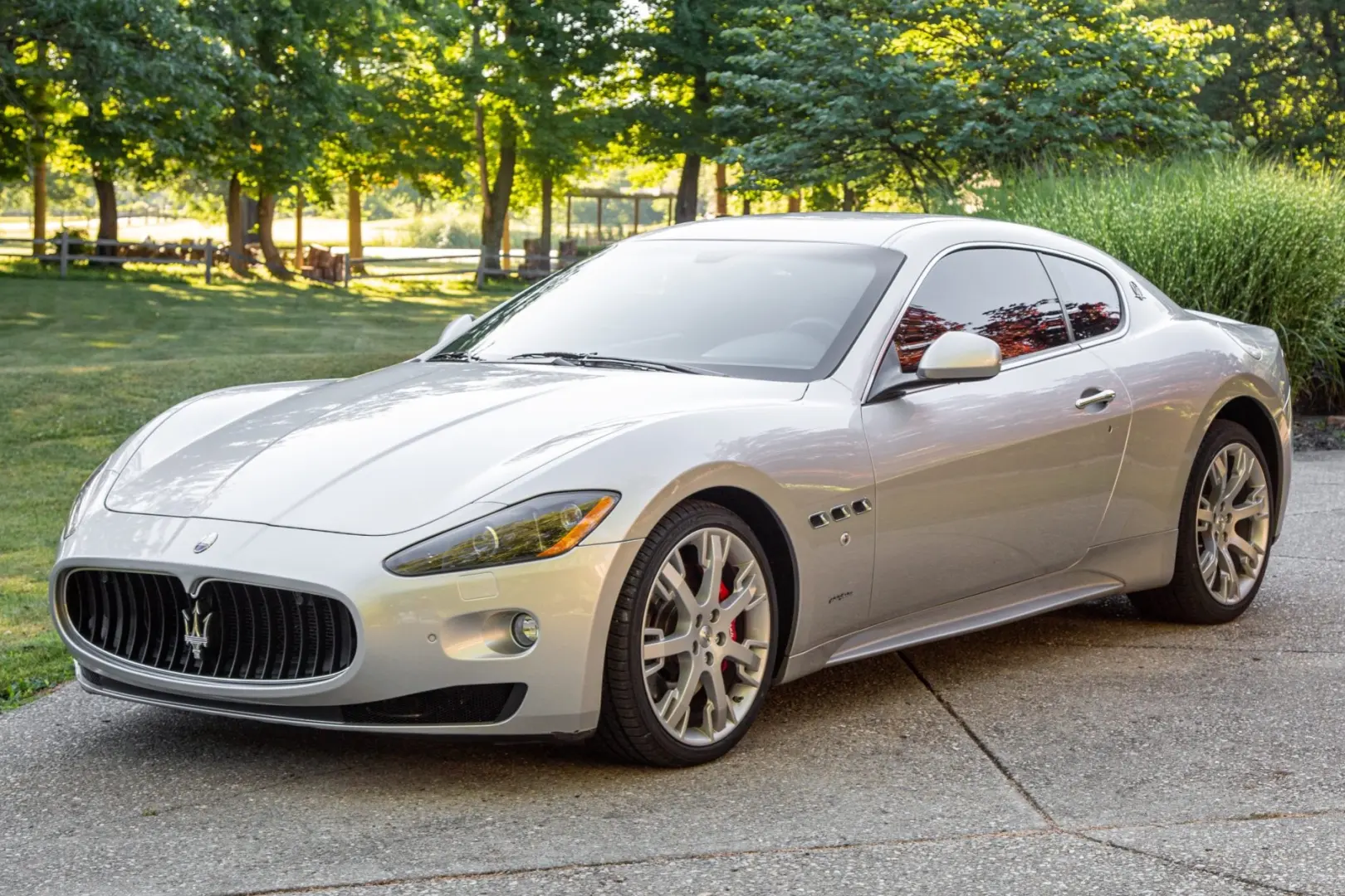 Maserati GranTurismo GranTurismo 4.7 S 5