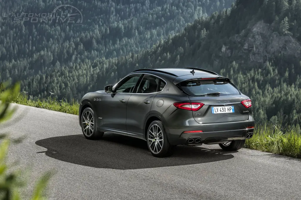 Maserati Levante Levante S 3.0 V6 AWD 4
