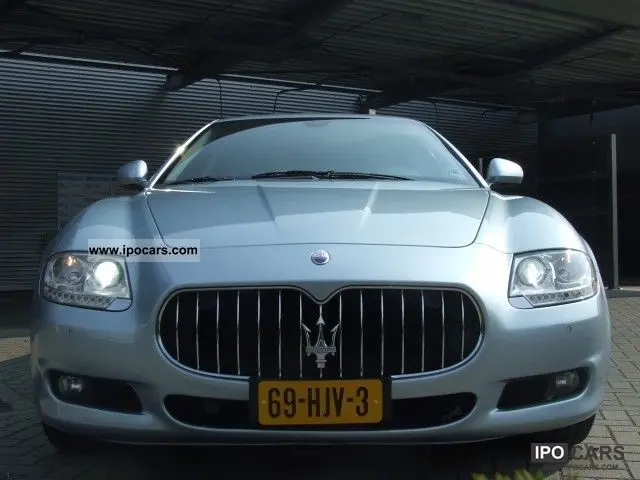 Maserati Quattroporte Quattroporte 4.2 V8 6