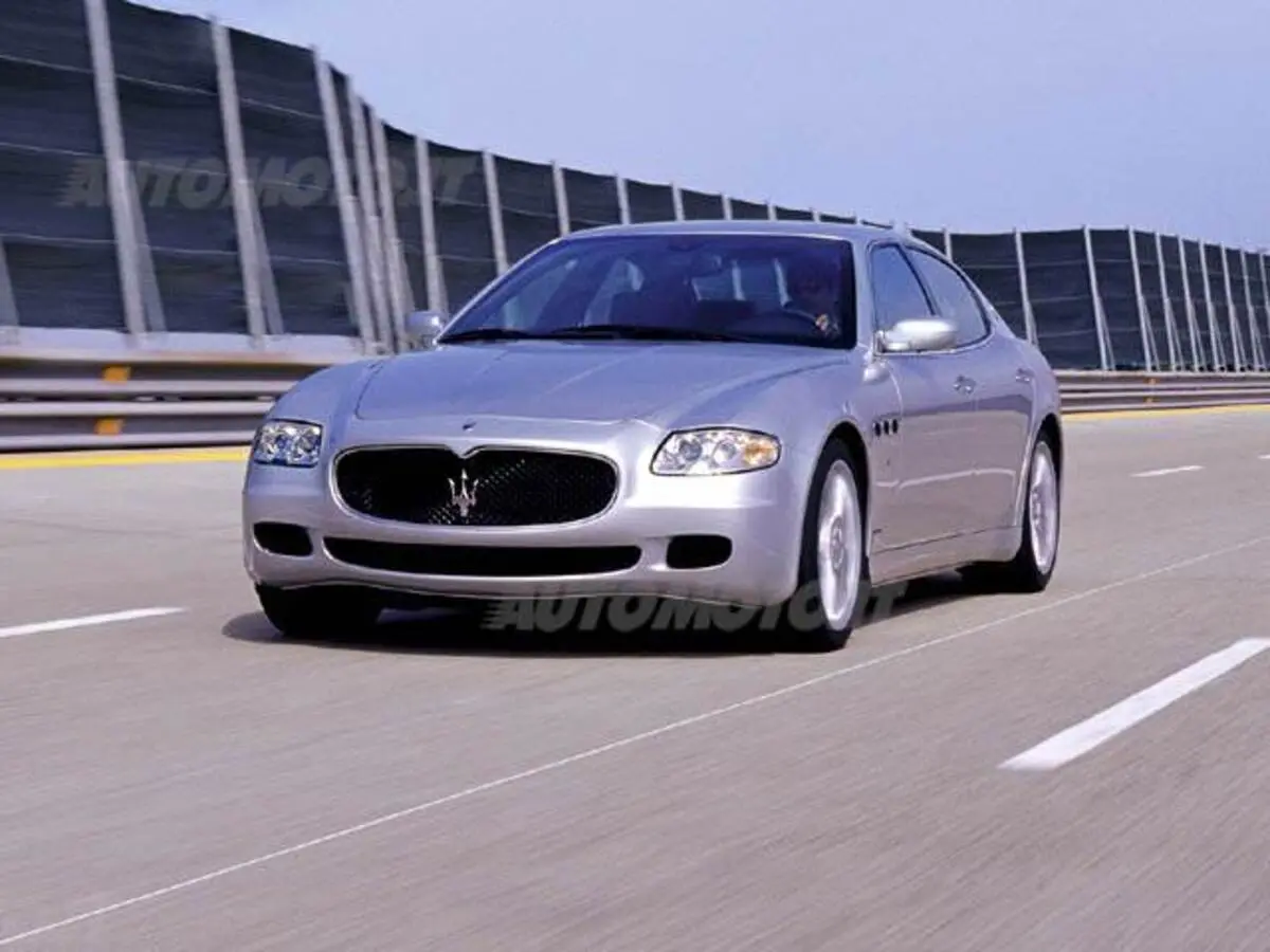 Maserati Quattroporte Quattroporte 4.2 V8 Sport GT 5