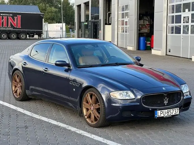 Maserati Quattroporte Quattroporte 4.2 V8 Sport GT 6