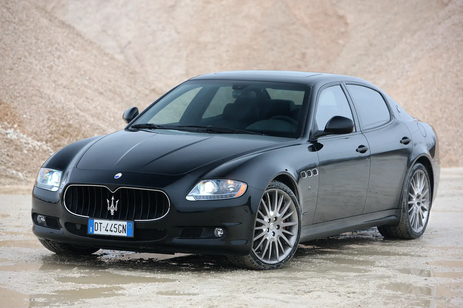 Maserati Quattroporte Quattroporte 4.2 V8 Sport GTS 0