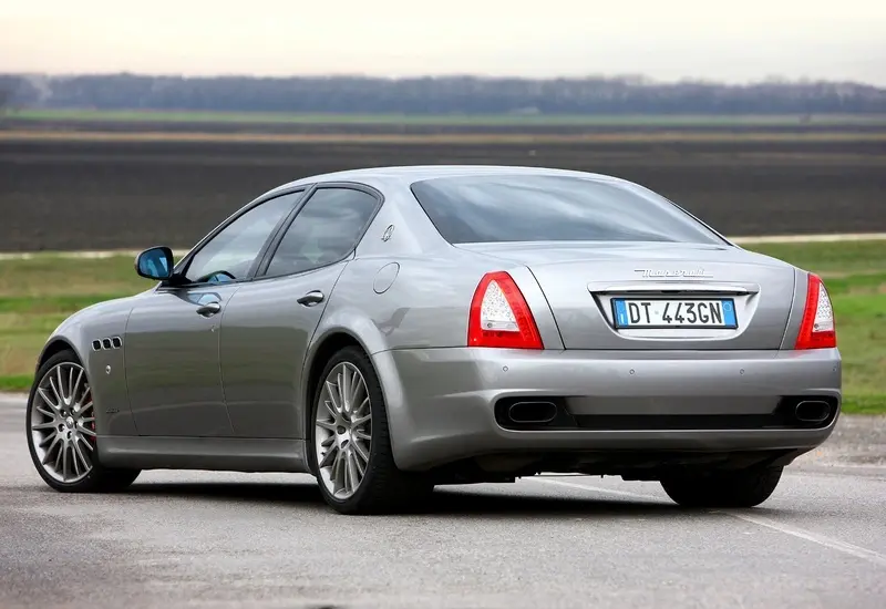 Maserati Quattroporte Quattroporte 4.2 V8 Sport GTS 4
