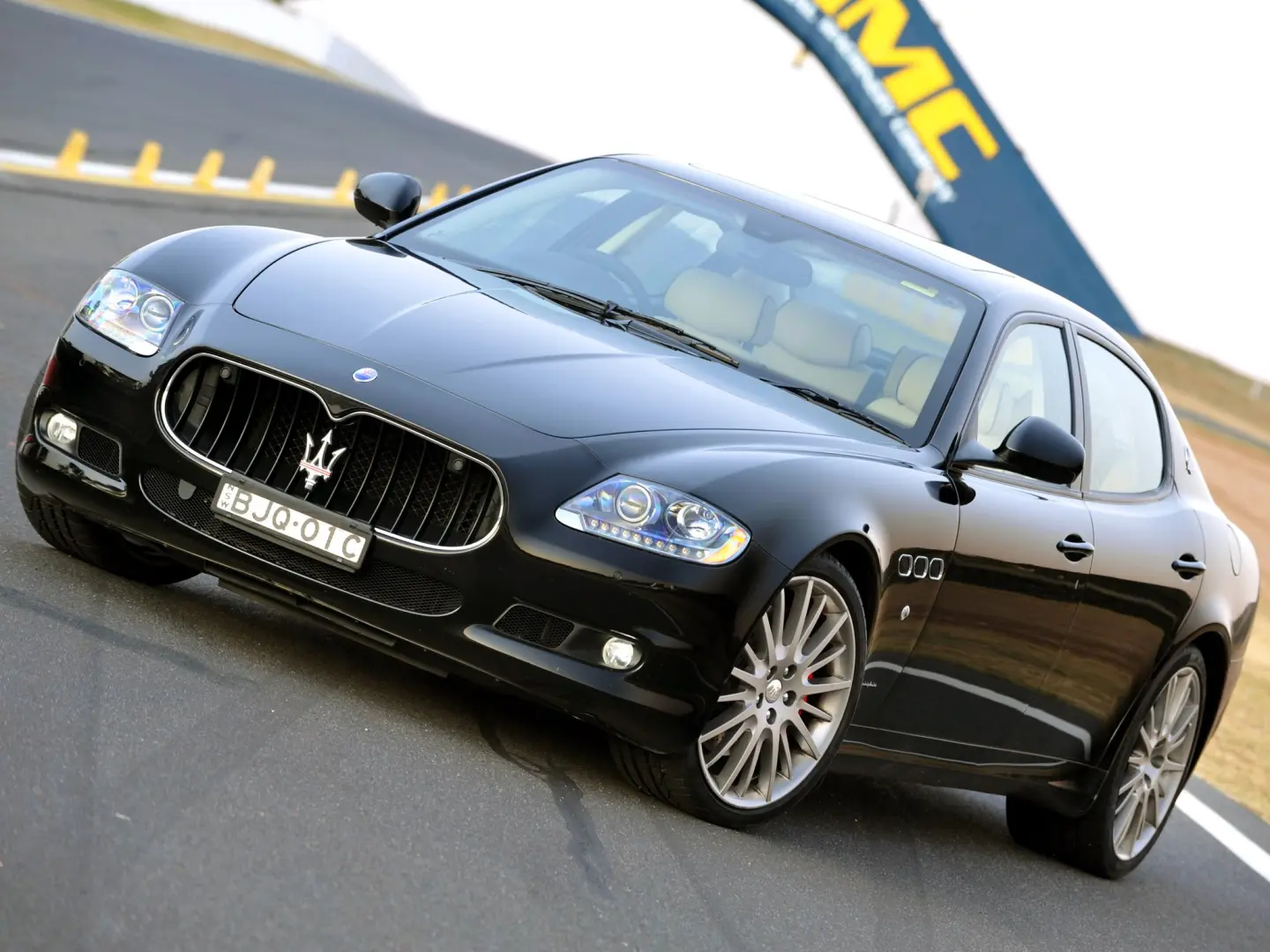 Maserati Quattroporte Quattroporte 4.2 V8 Sport GTS 4