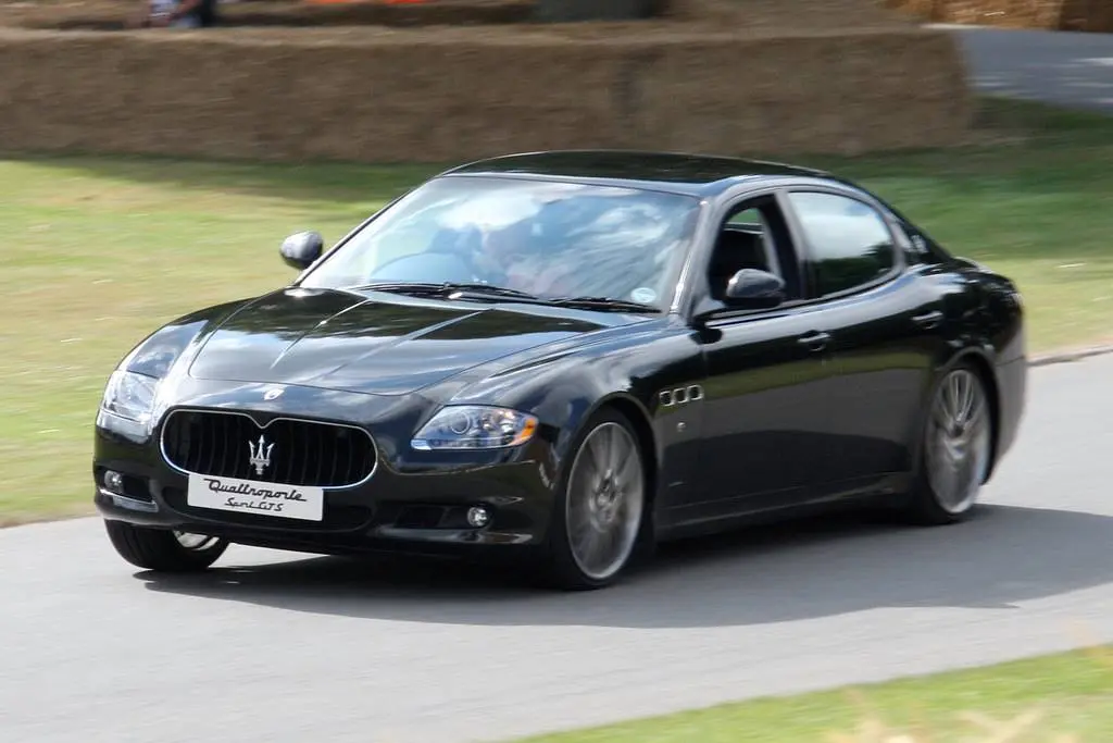Maserati Quattroporte Quattroporte 4.2 V8 Sport GTS 6