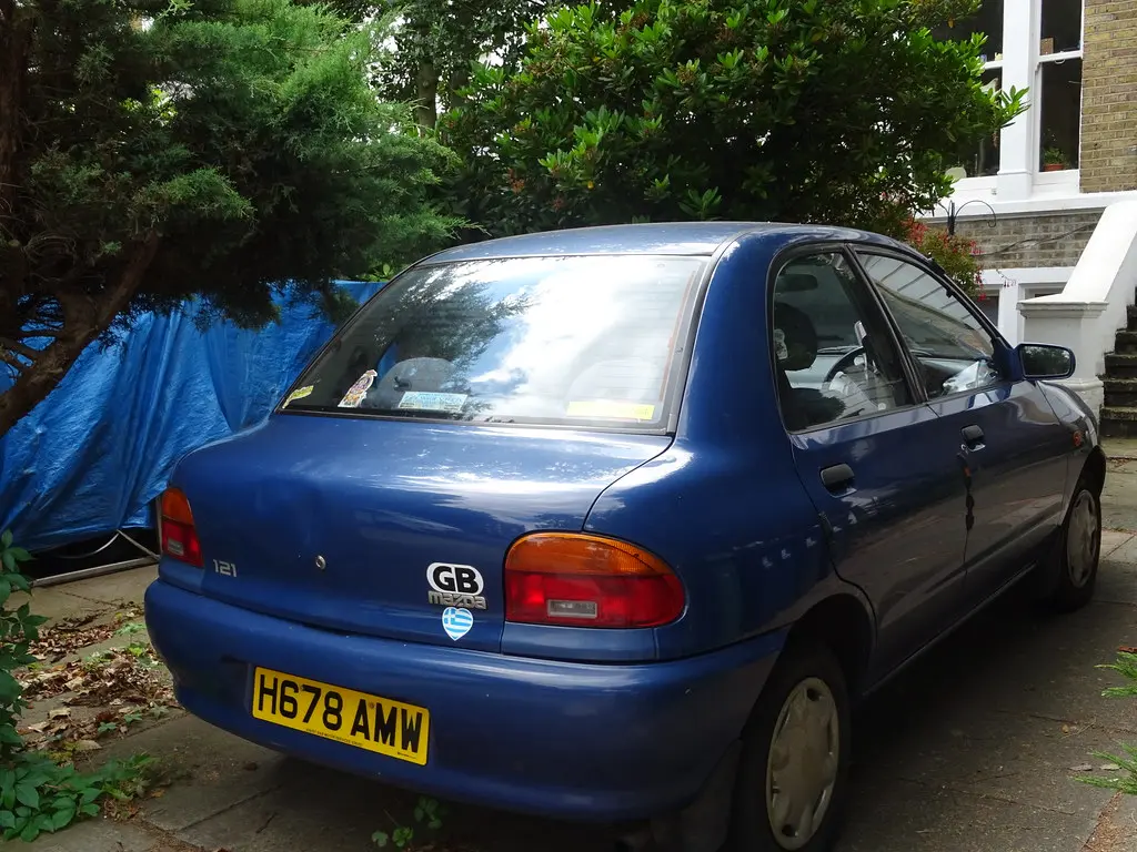 Mazda 121 121 1.3 1