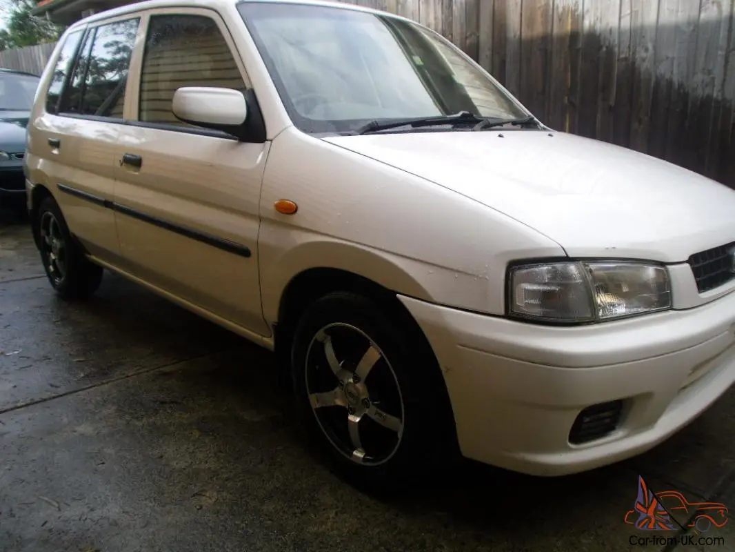 Mazda 121 121 1.3 3