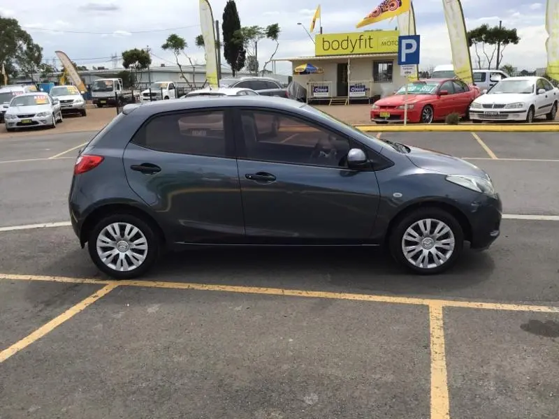 Mazda 2 2 1.5 Fun 3