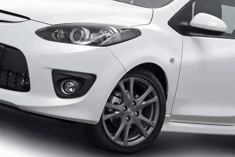 Mazda 2 2 1.5 Fun + 4
