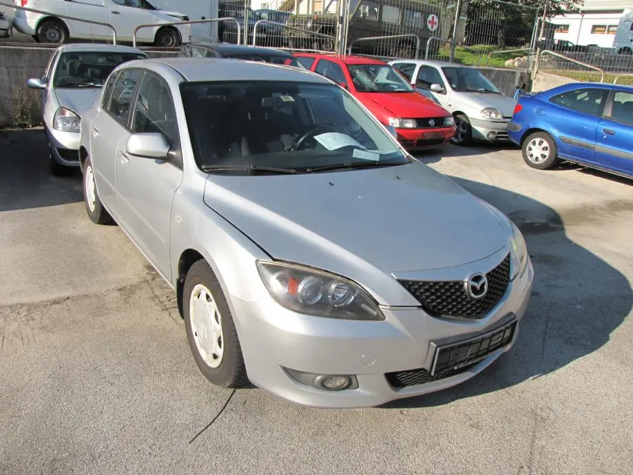 Mazda 3 3 1.6 Comfort 6