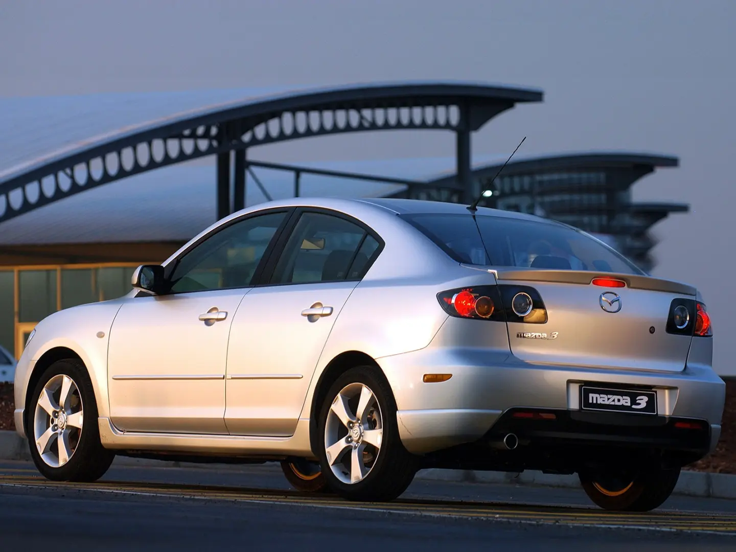 Mazda 3 3 1.6 Dynamic 3
