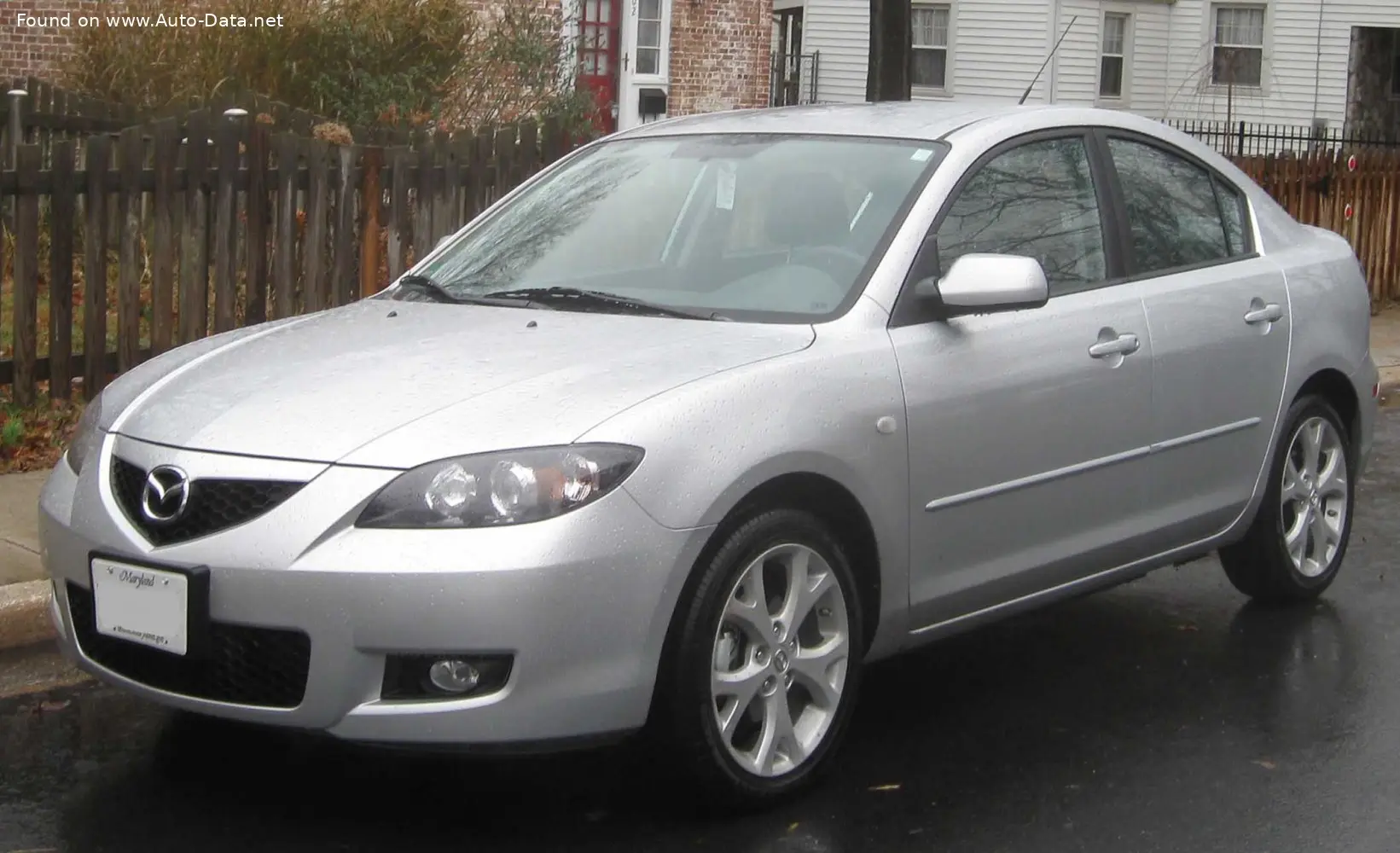 Mazda 3 3 1.6 High 5