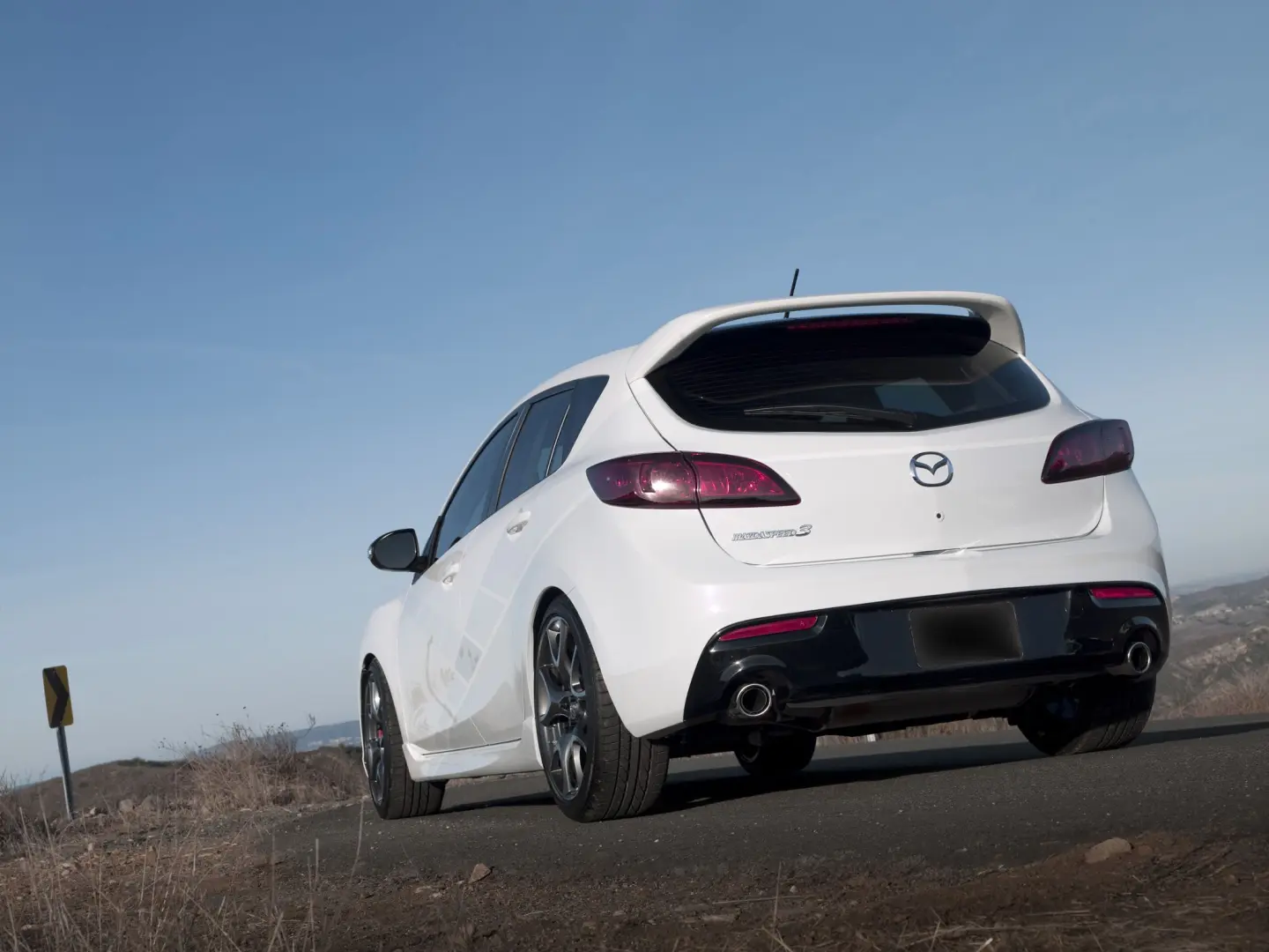 Mazda 3 3 1.6 Touring 2