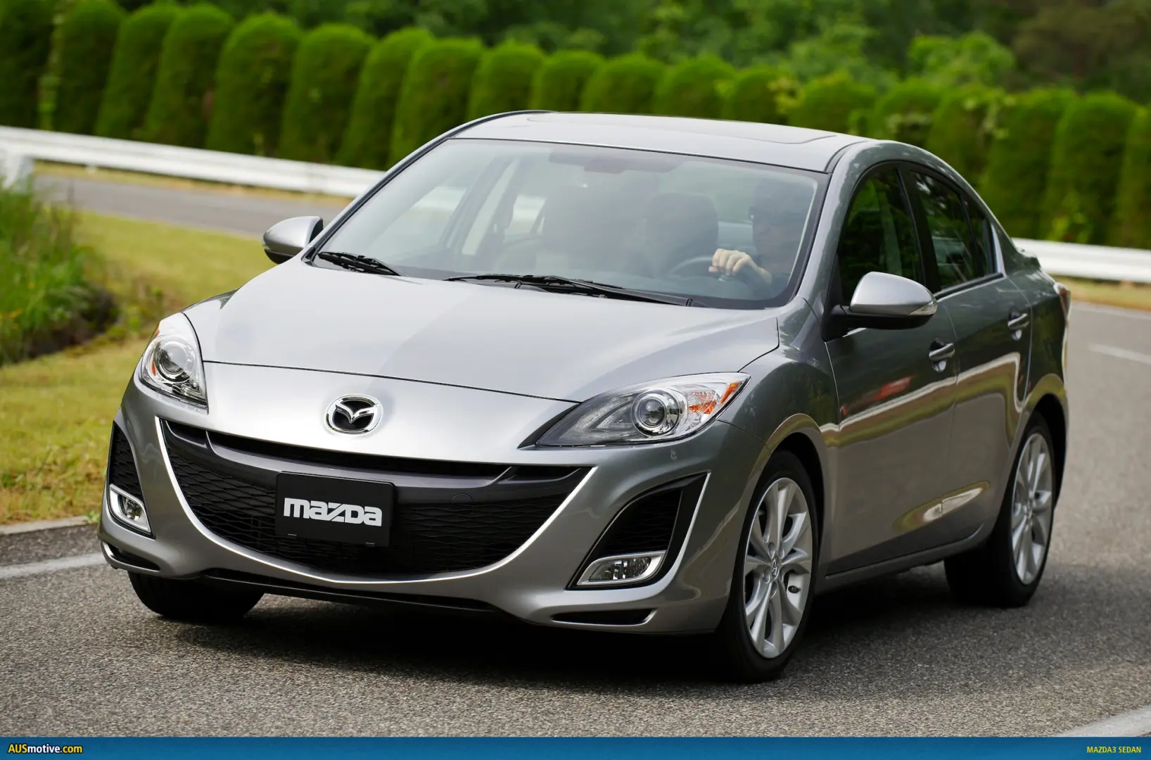 Mazda 3 3 1.6 Impressive 4
