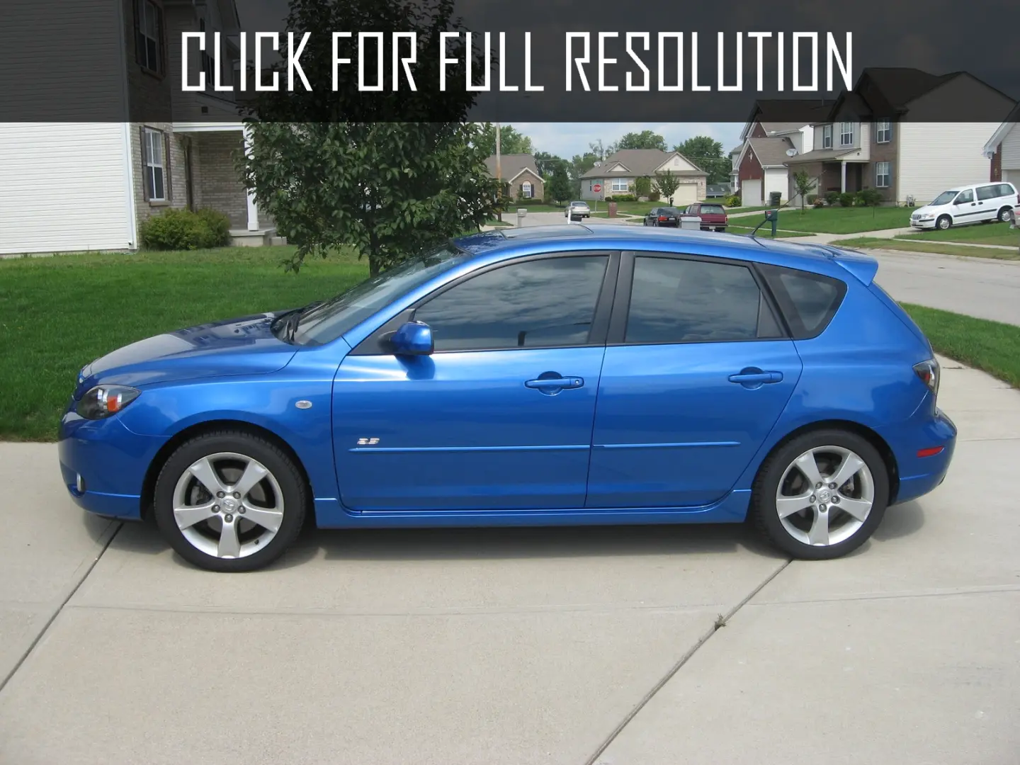 Mazda 3 3 1.6 Mid 1