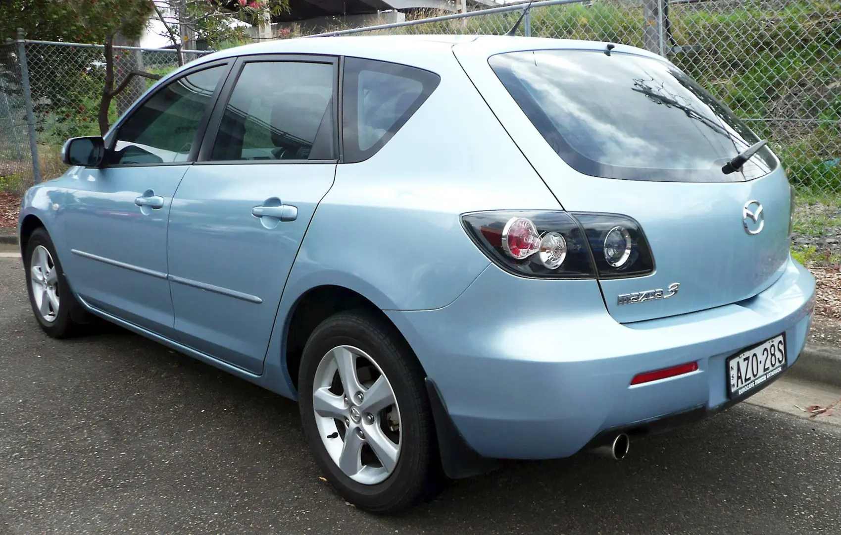 Mazda 3 3 1.6 Mid 3