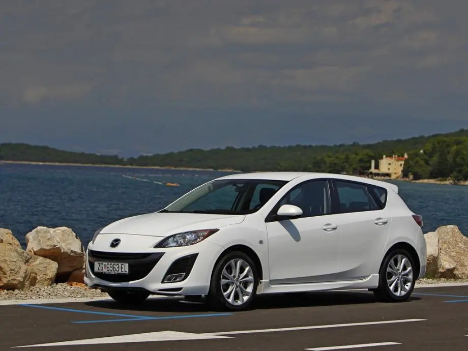 Mazda 3 3 1.6 Mirai 1