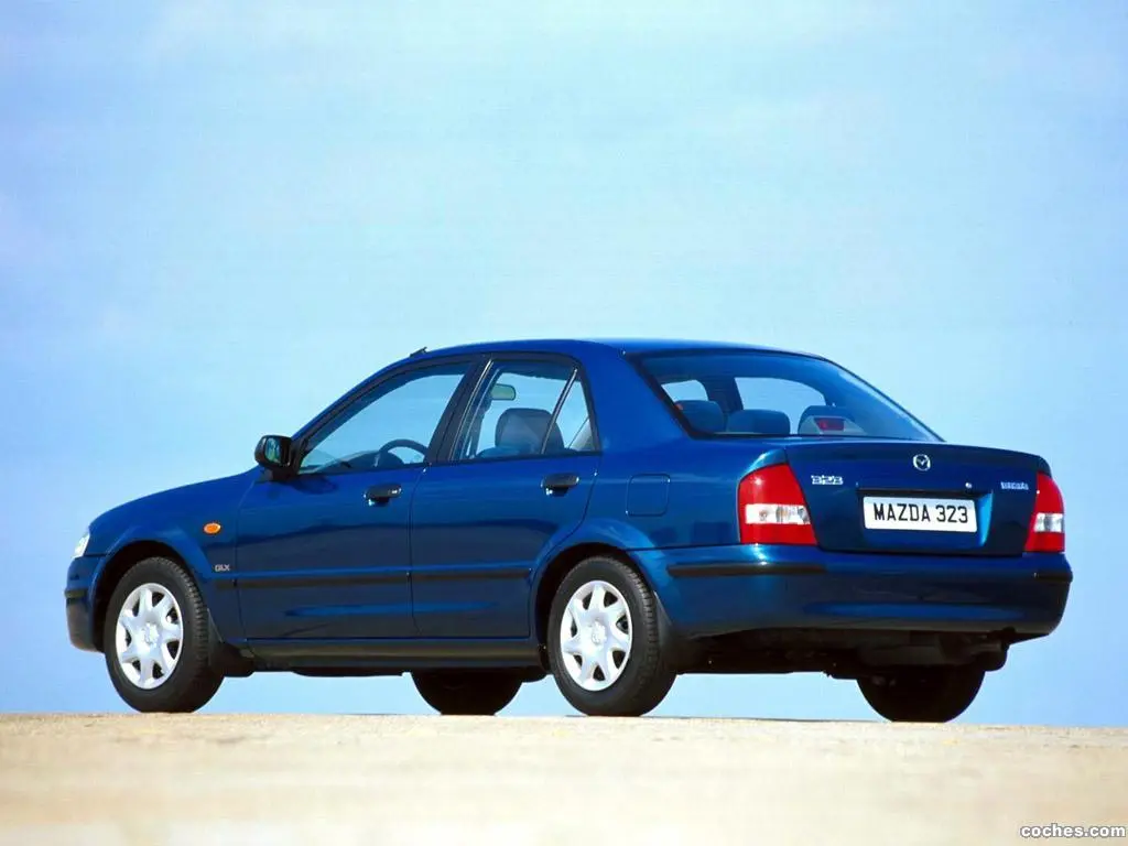 Mazda 323 323 1.3 6