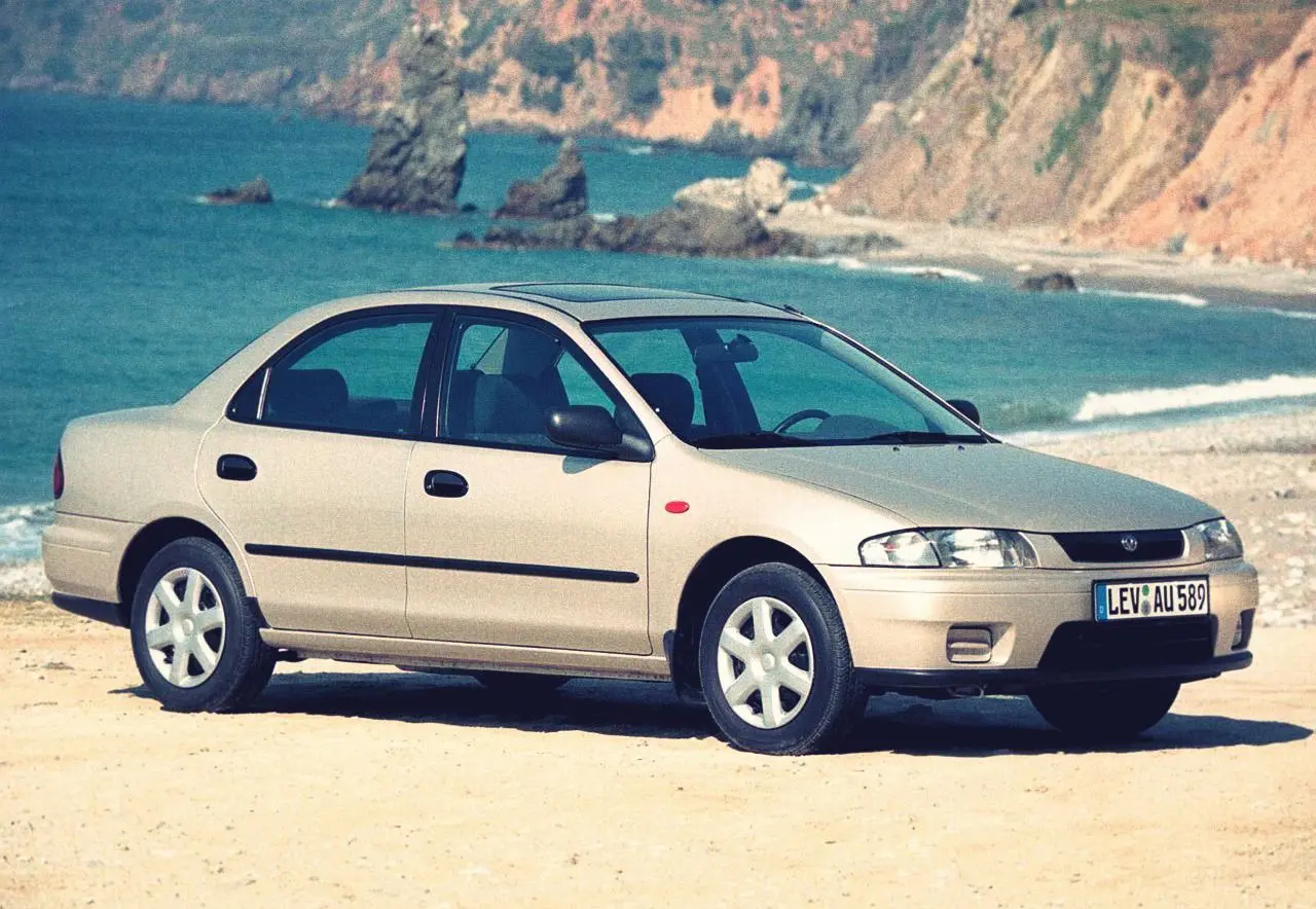 Mazda 323 323 1.3i 3
