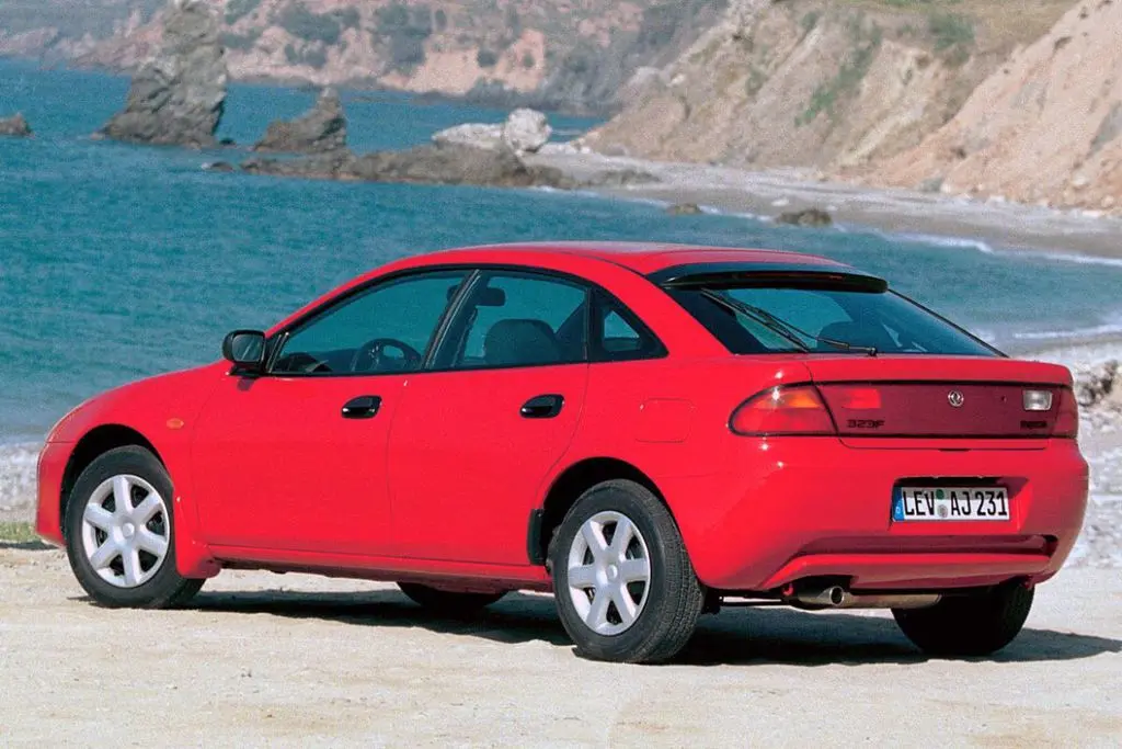 Mazda 323 323 1.5i 1