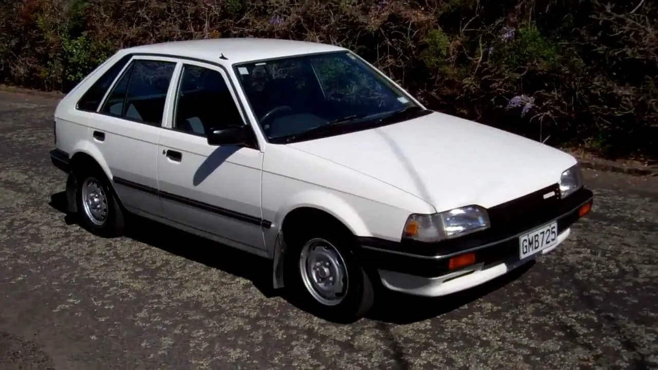 Mazda 323 323 1.7 D 1