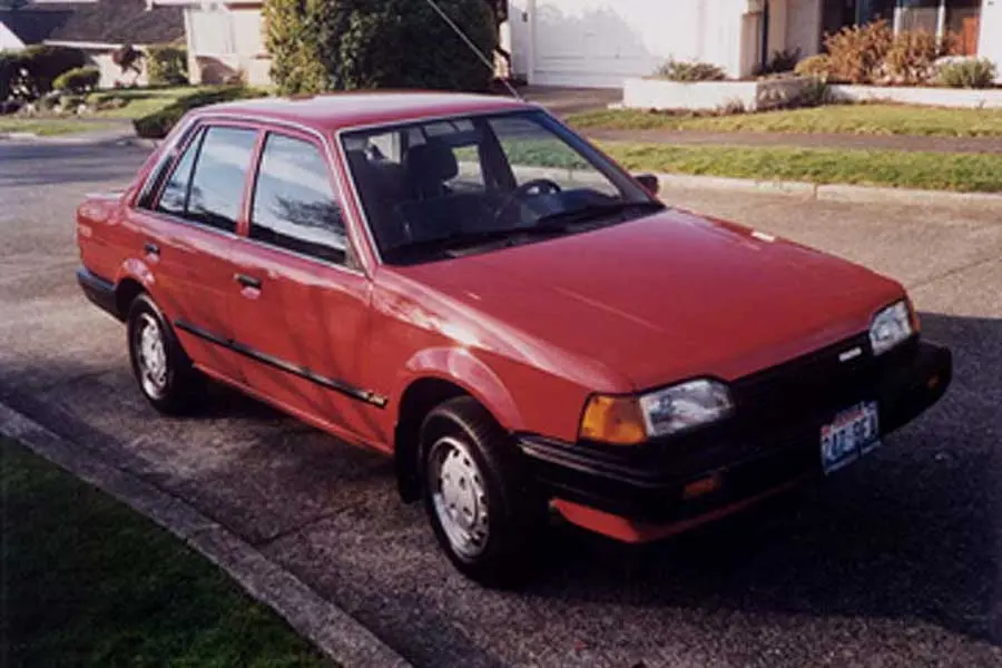 Mazda 323 323 1.7 D 3