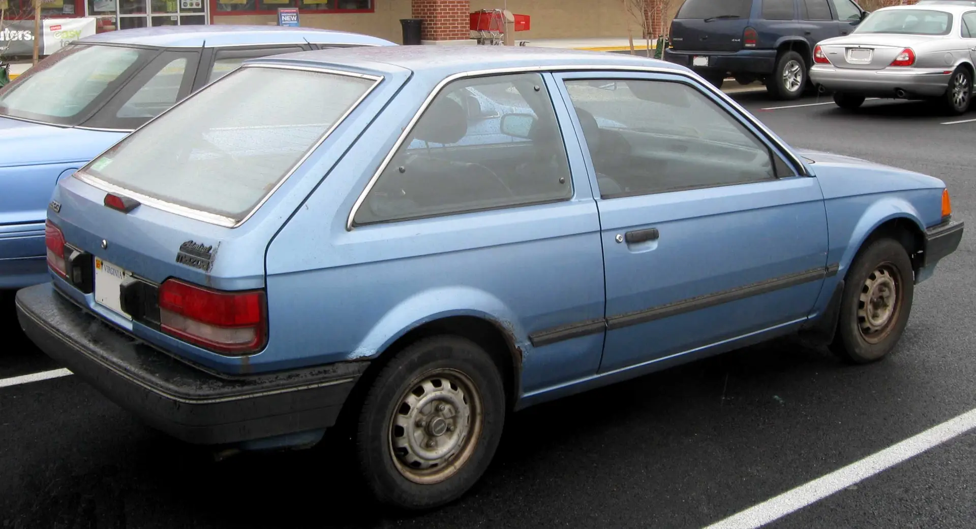 Mazda 323 323 1.7 D LX 3