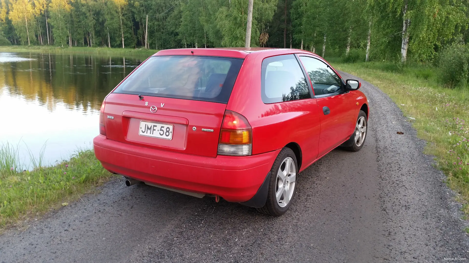 Mazda 323 323 1.3 CE 5