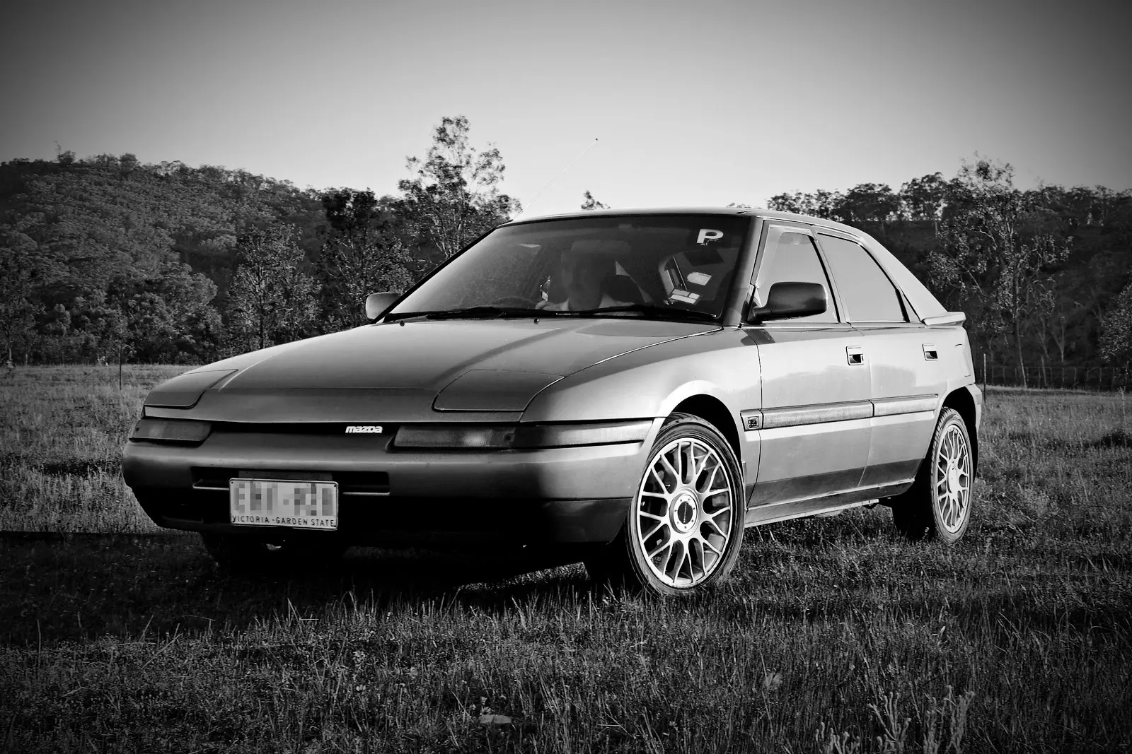 Mazda 323 323 1.8 Turbo GT 2