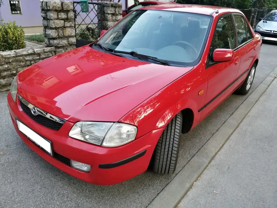 Mazda 323 323 2.0 DITD Comfort 6