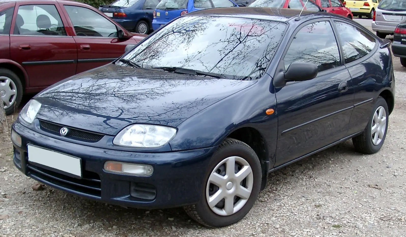 Mazda 323 323 C 1.3i DAB 6