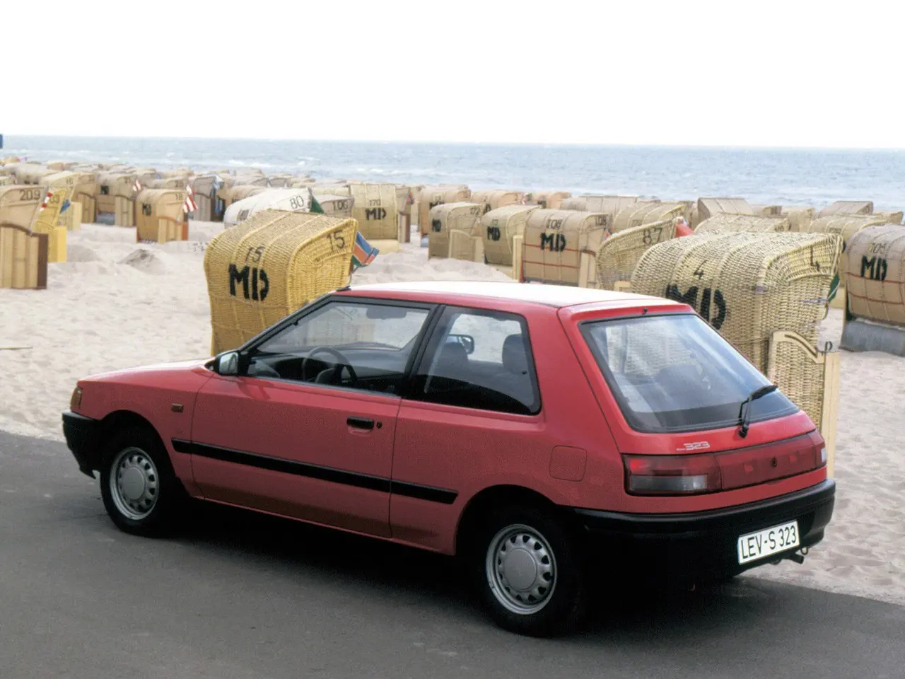 Mazda 323 323 C 1.3i DAB 5