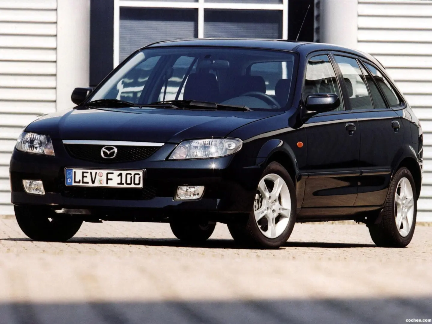 Mazda 323 323 F 1.6 Exclusive 7