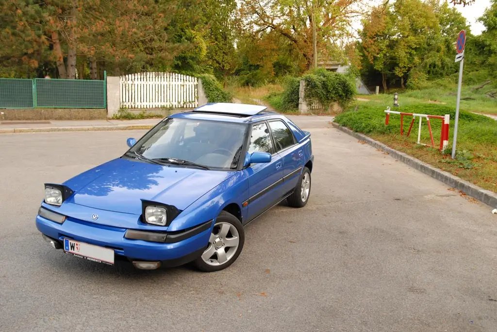 Mazda 323 323 F 1.6 Exclusive 6