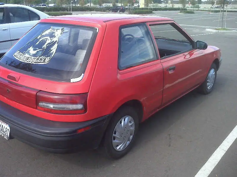 Mazda 323 323 F 1.6i 16V GTA 4