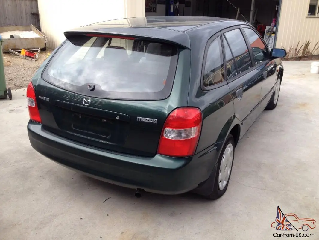 Mazda 323 323 F Astina 1.5 GLX 4